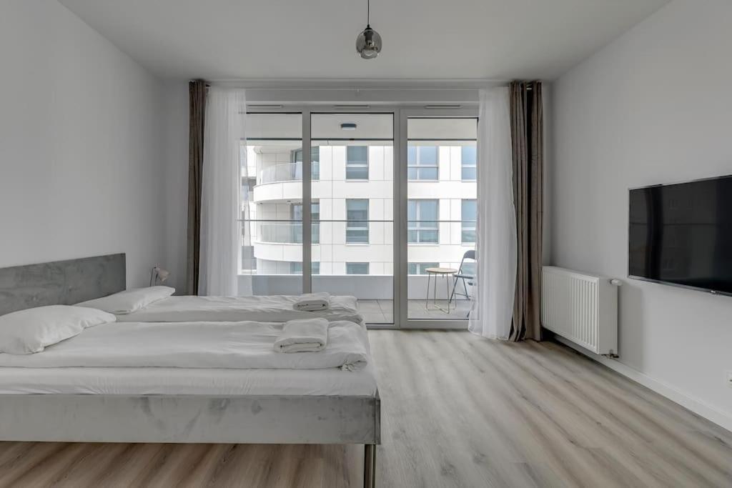 Studio Sw Piotra W Gdyni By Grand Apartments Gdynia Exterior photo